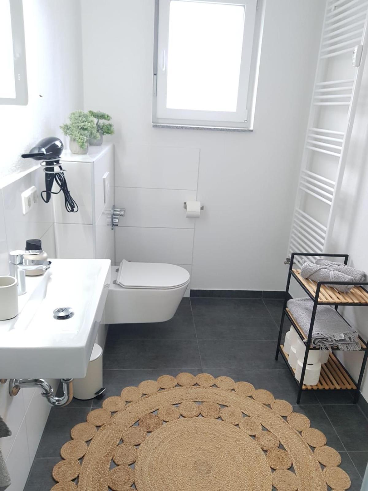 Alaras Apartment Niederaula エクステリア 写真